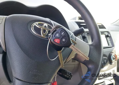 2013 Toyota Corolla Le z USA, uszkodzony, nr VIN 2T1BU4EE3DC953161